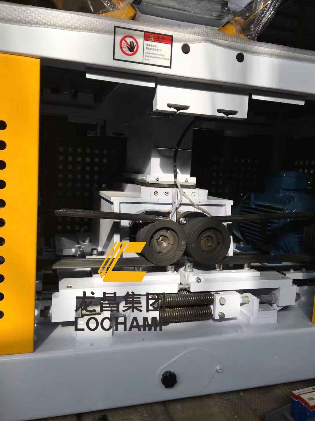 加拿大时产10吨肉鸡粉料生产线